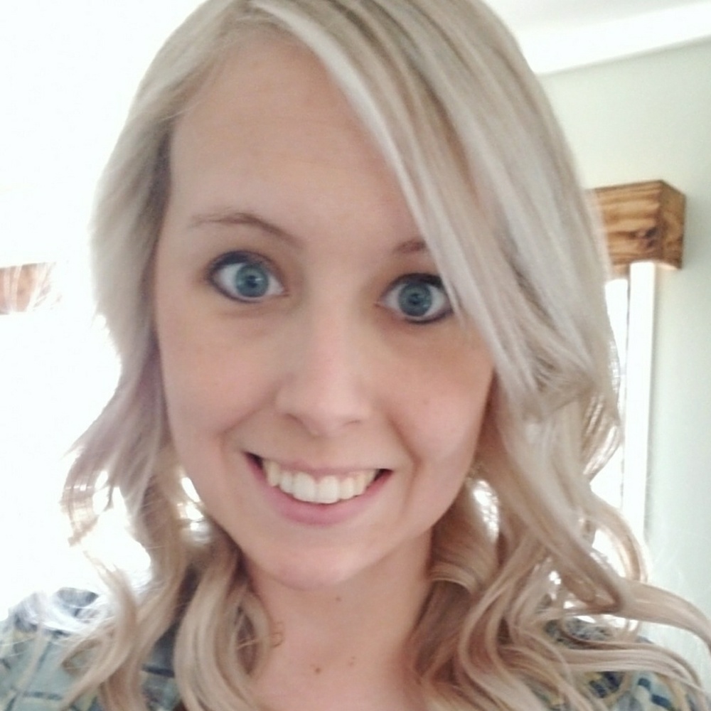 Meet your Posher, Stephanie